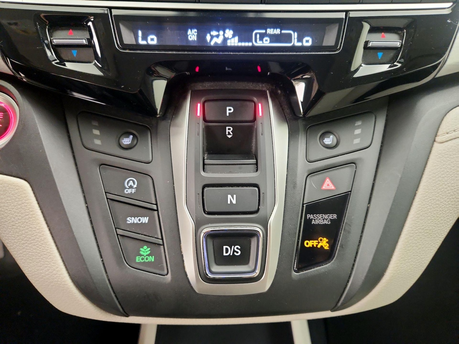2025 Honda Odyssey EX-L - Photo 19
