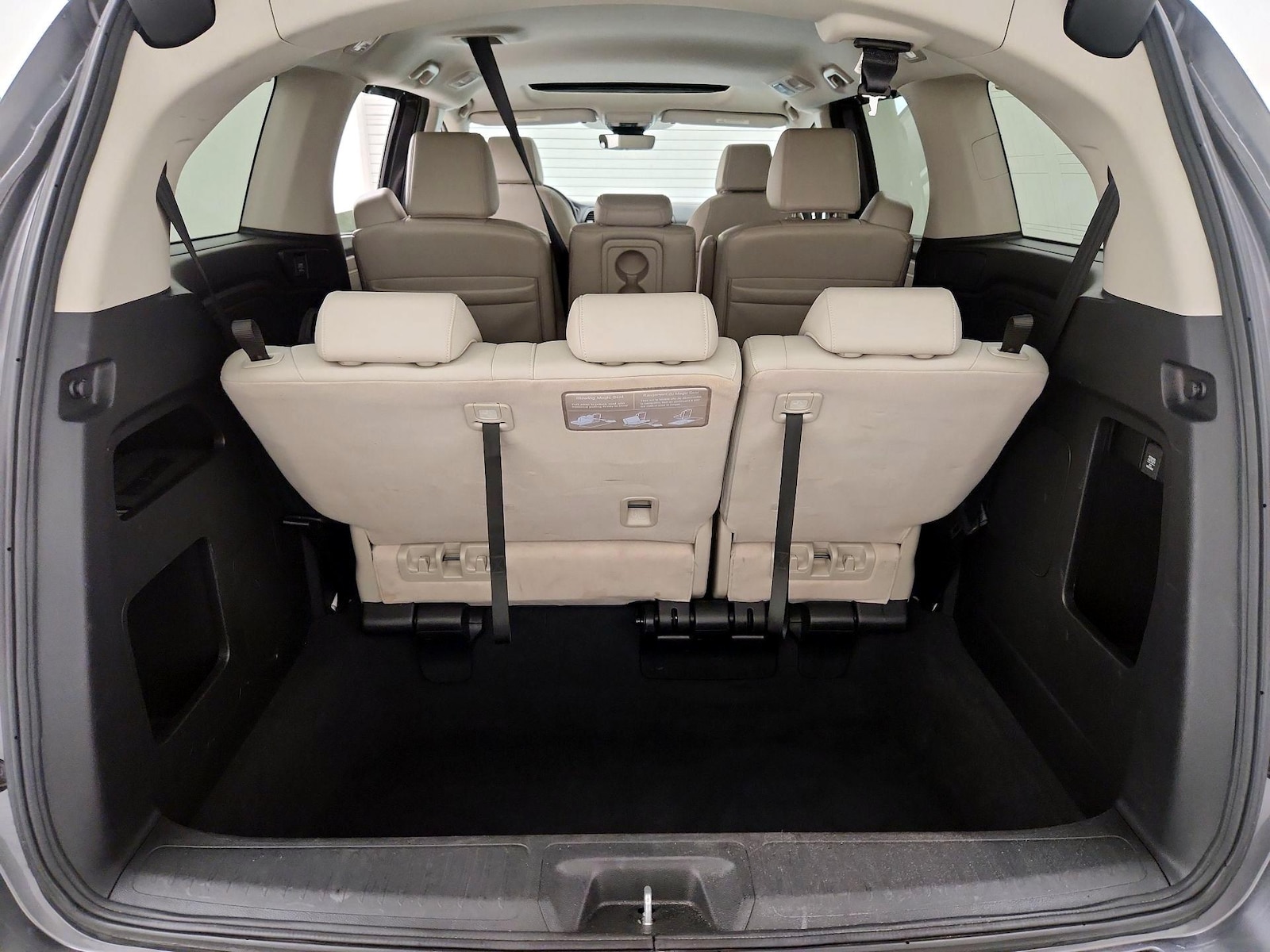 2025 Honda Odyssey EX-L - Photo 24