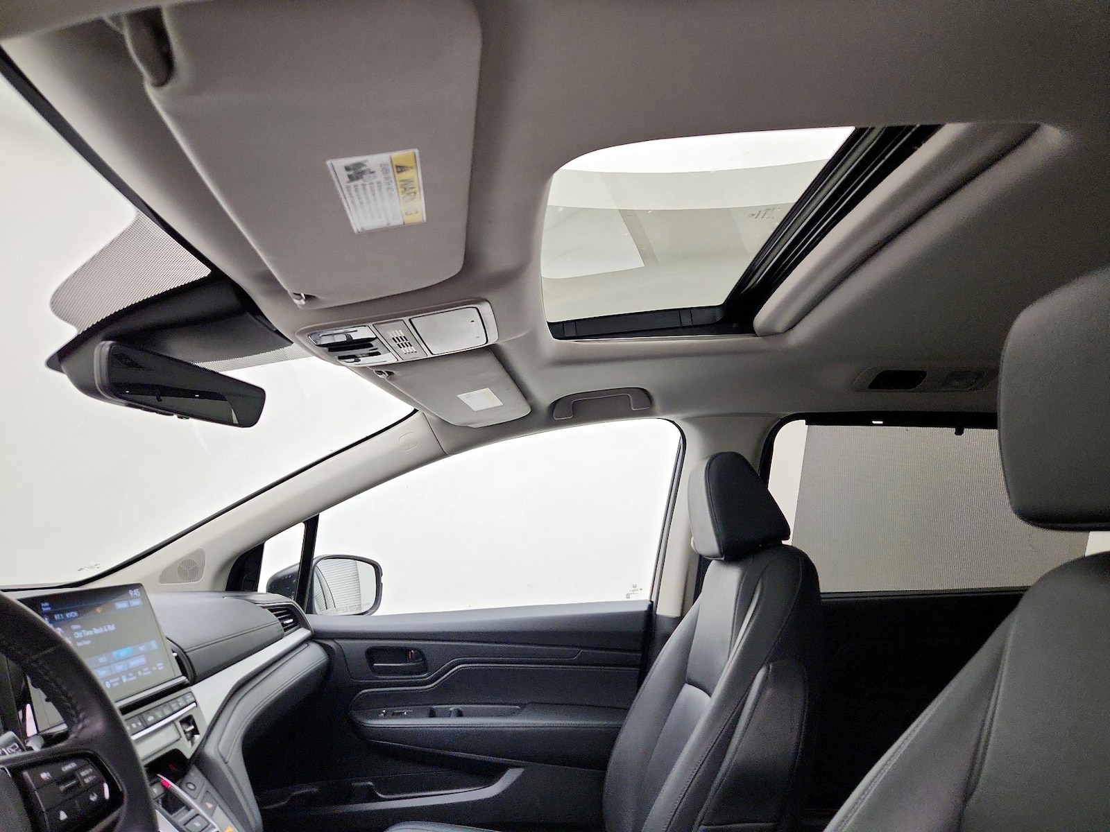 2025 Honda Odyssey EX-L - Photo 20