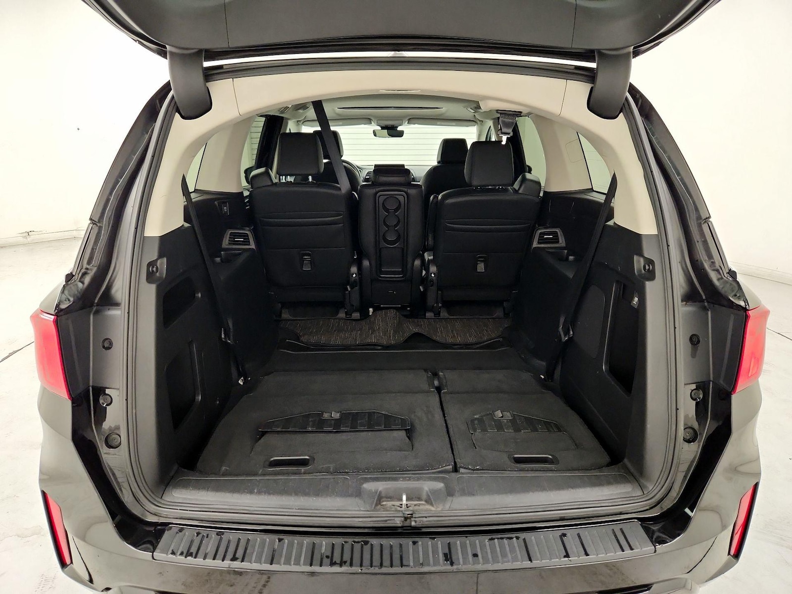 2025 Honda Odyssey EX-L - Photo 24