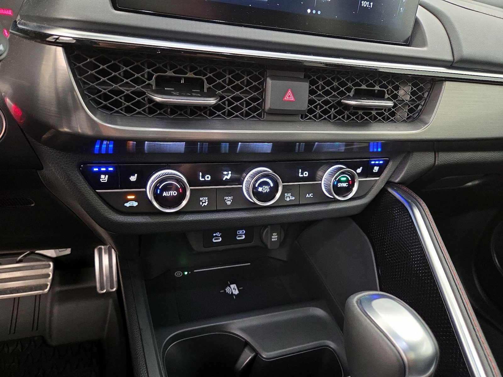 2025 Acura ADX A-spec w/Advance Package - Photo 17