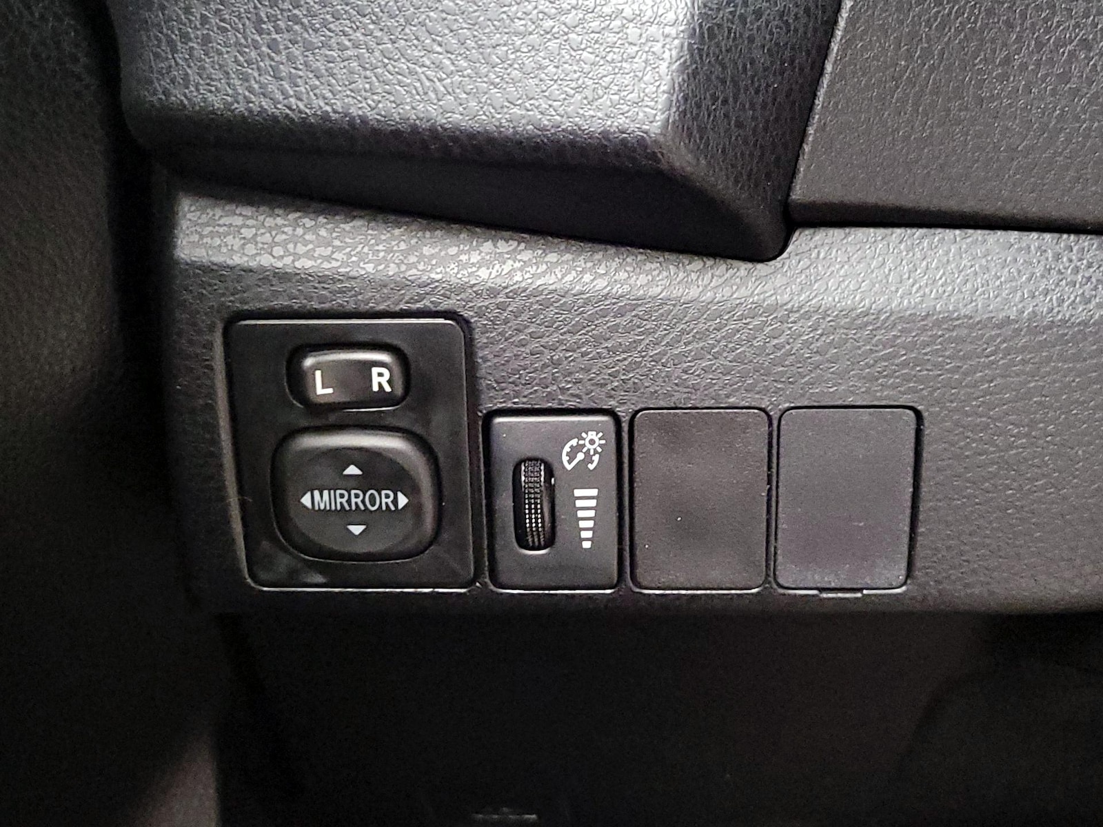2014 Toyota Corolla S Plus - Photo 14