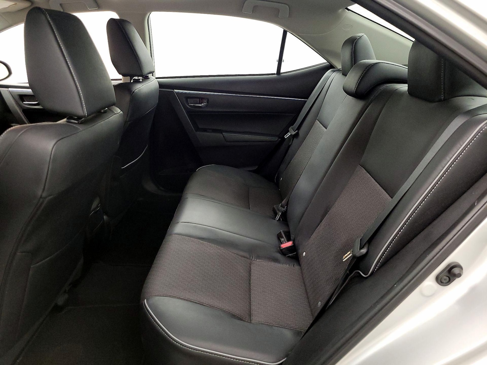 2014 Toyota Corolla S Plus - Photo 20