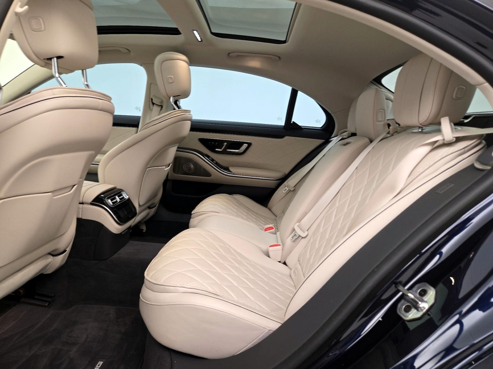 2026 Mercedes-Benz S-Class S 580 - Photo 22