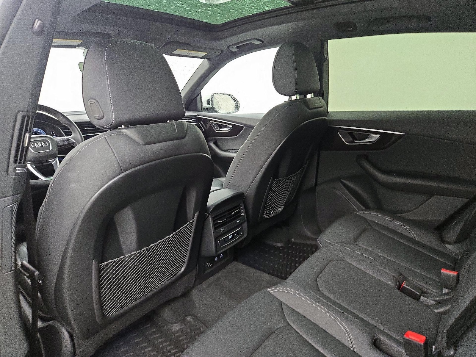 Rear Air Conditioning