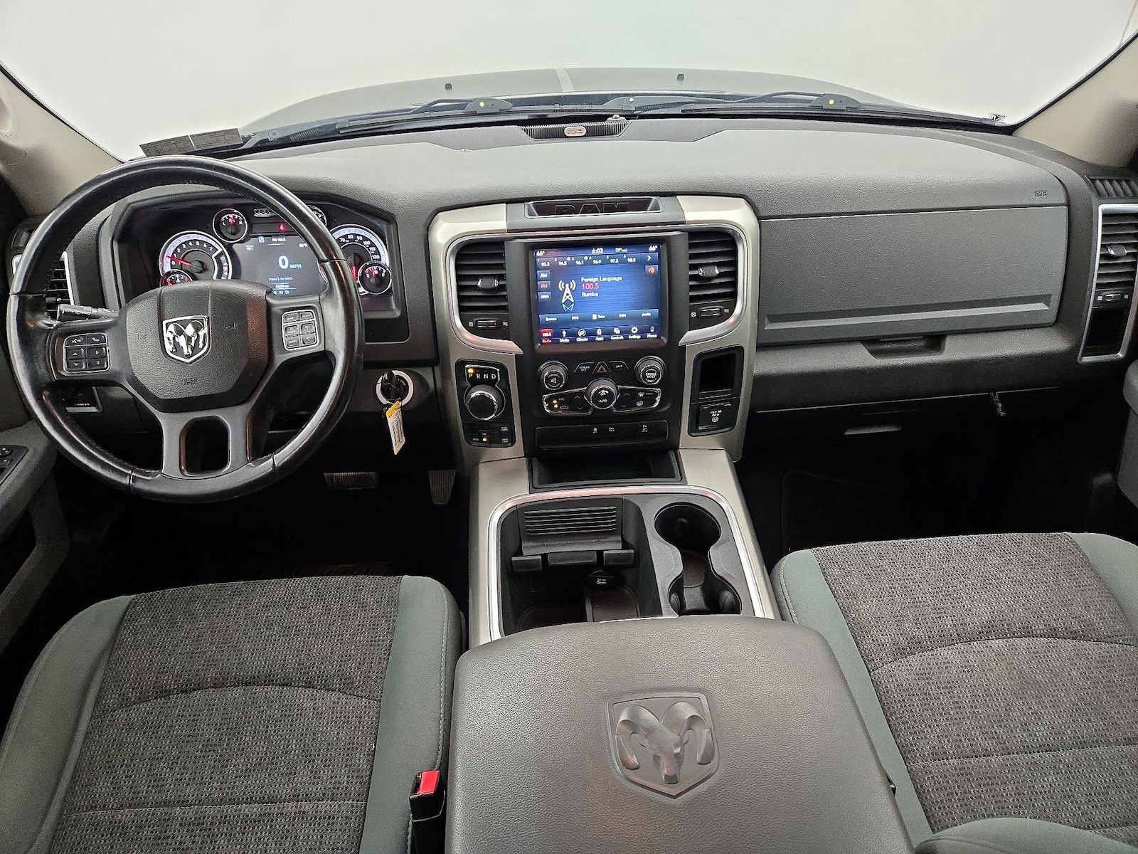 Apple CarPlay® & Android Auto™