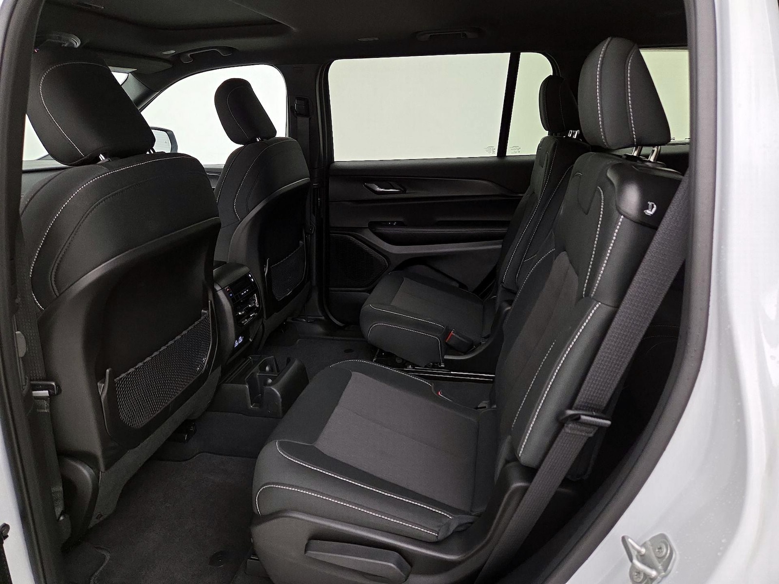 Rear Air Conditioning