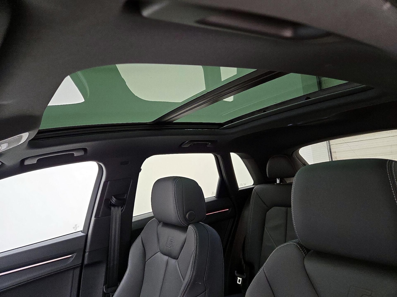 Panoramic Sunroof