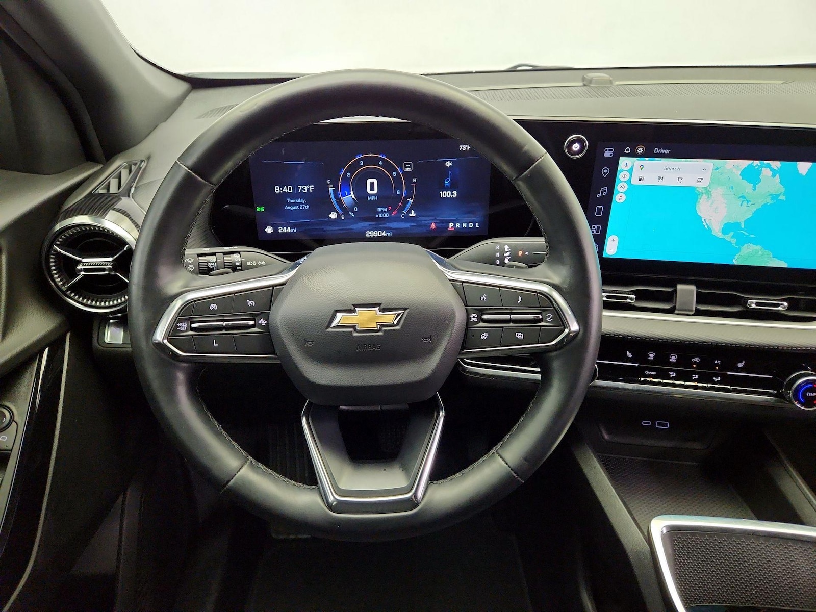 2025 Chevrolet Equinox LT - Photo 11