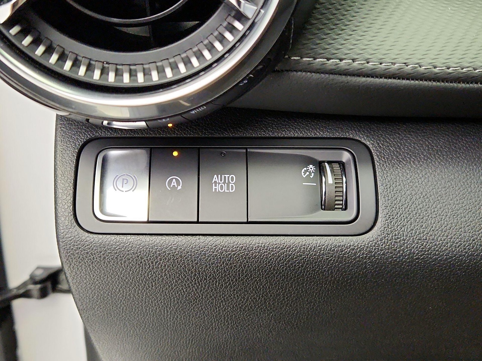 2025 Chevrolet Equinox LT - Photo 14