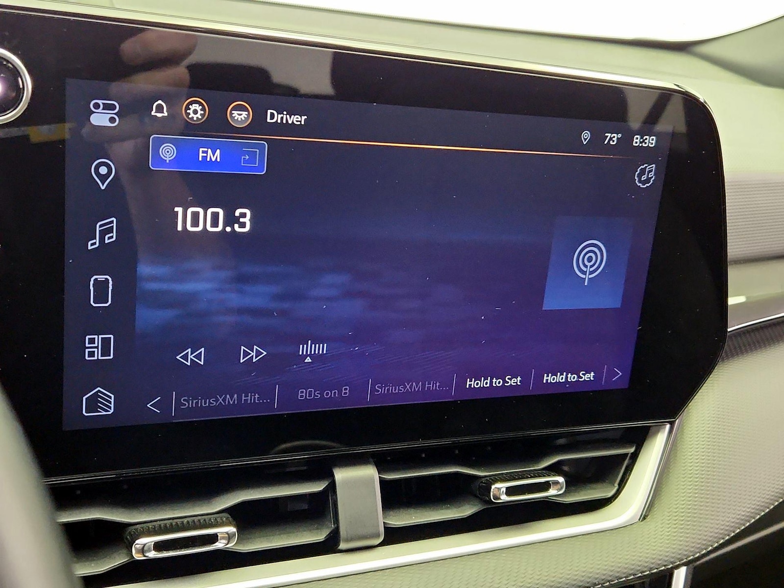 2025 Chevrolet Equinox LT - Photo 17