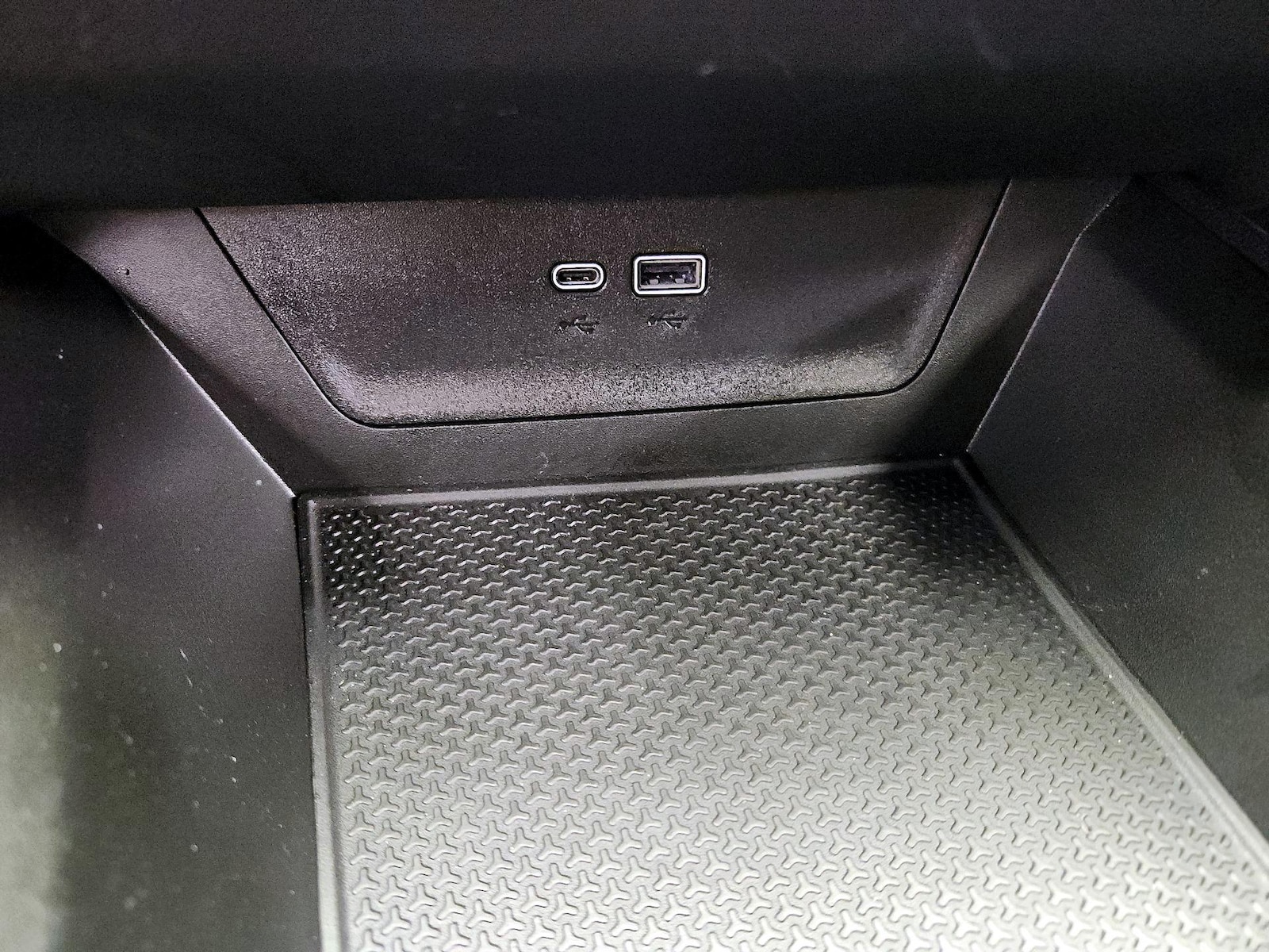 2025 Chevrolet Equinox LT - Photo 20
