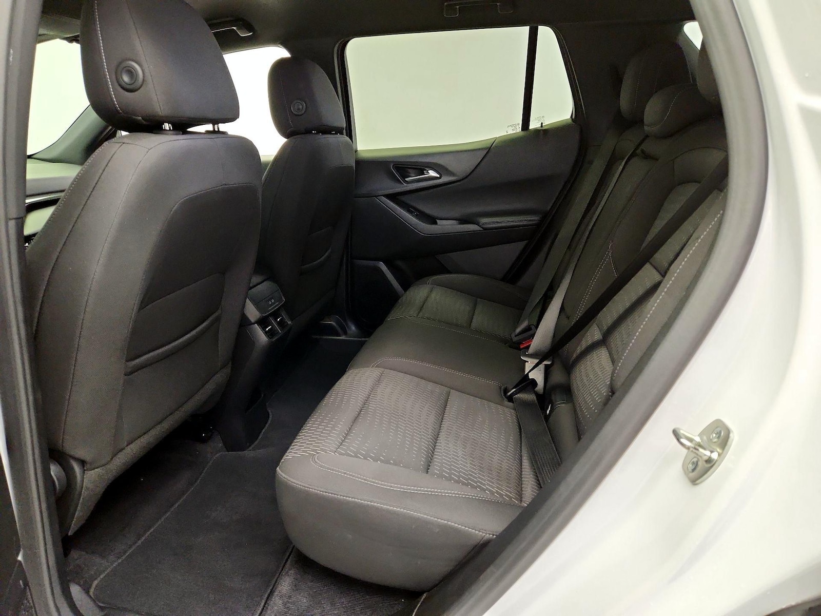 2025 Chevrolet Equinox LT - Photo 21