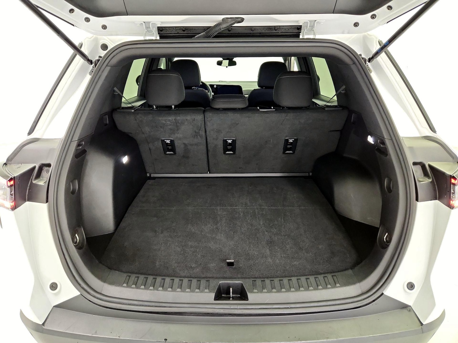 2025 Chevrolet Equinox LT - Photo 22