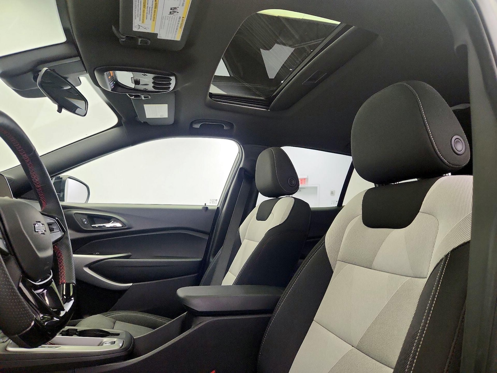 2025 Chevrolet Trax RS - Photo 20