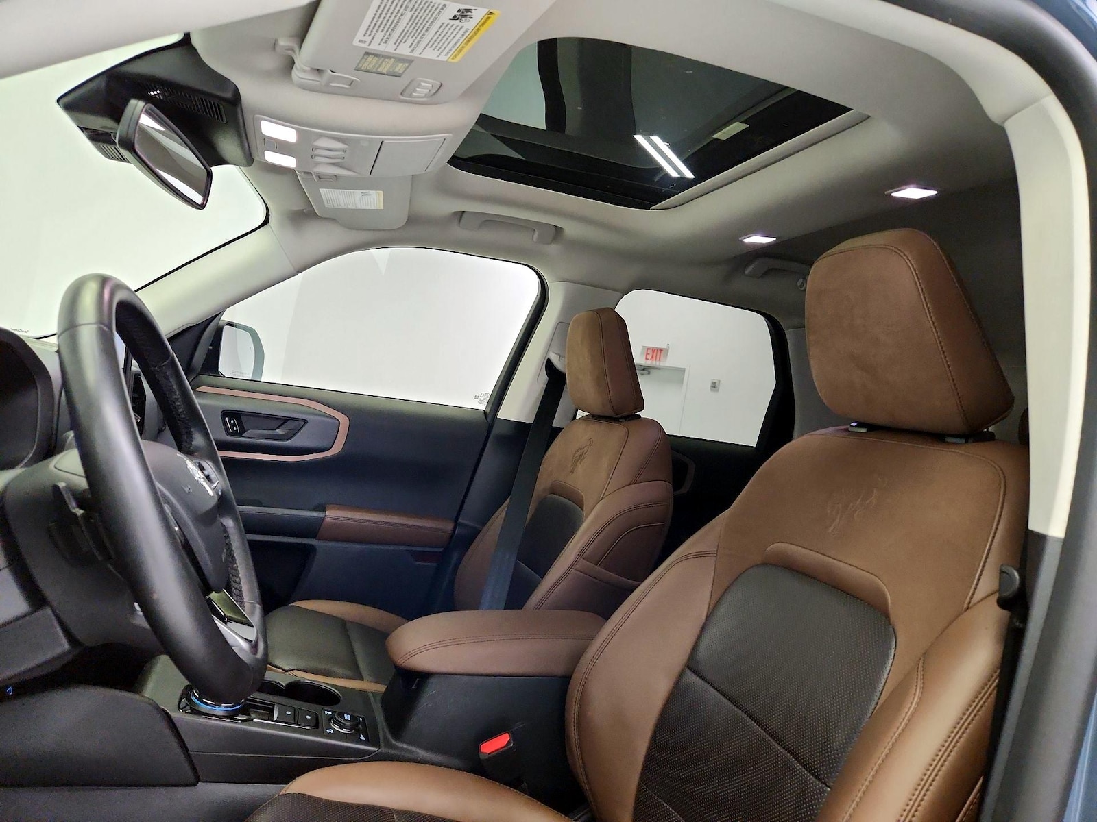 Sunroof(s) & Overhead Airbags
