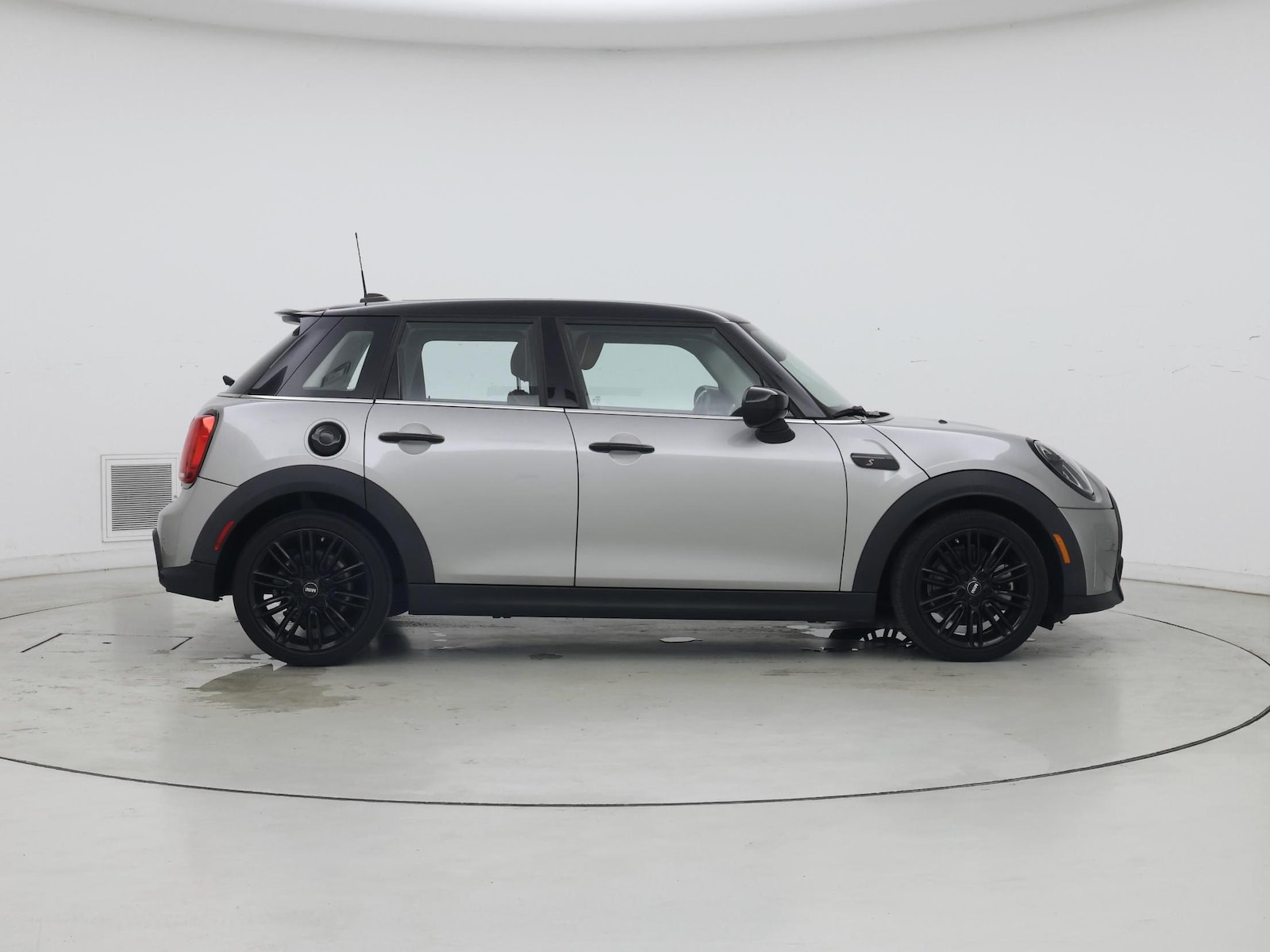 2024 MINI Hardtop 4 Door S - Photo 8