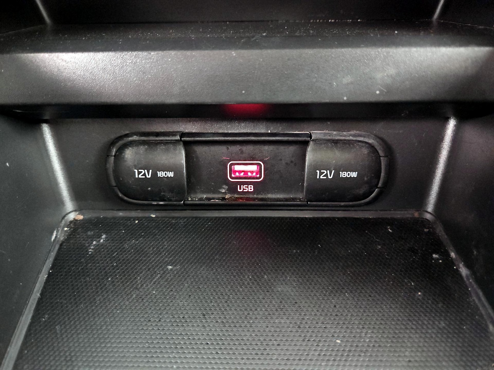 2021 Kia Soul LX - Photo 19