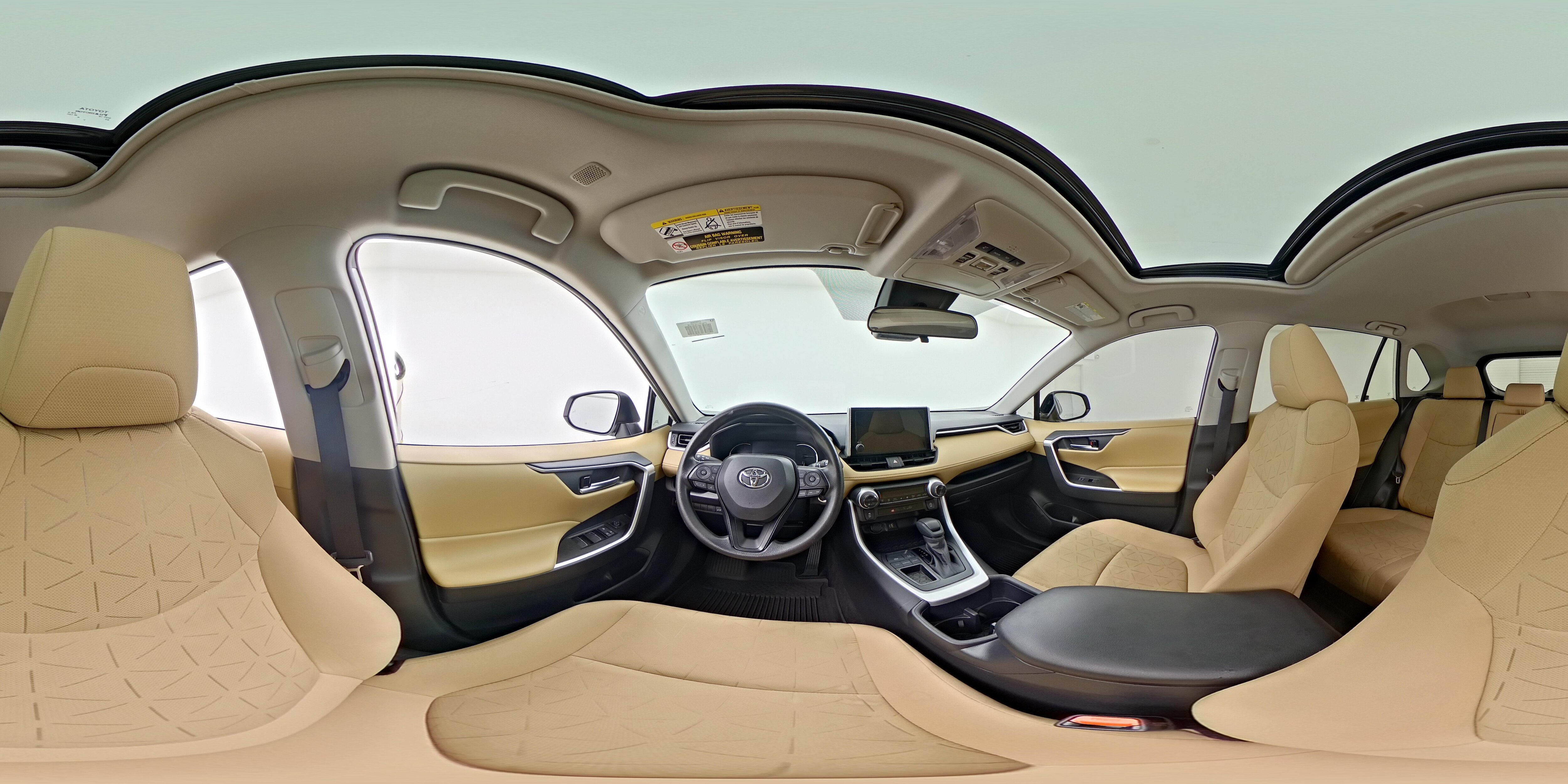 2025 Toyota RAV4 XLE - Photo 27