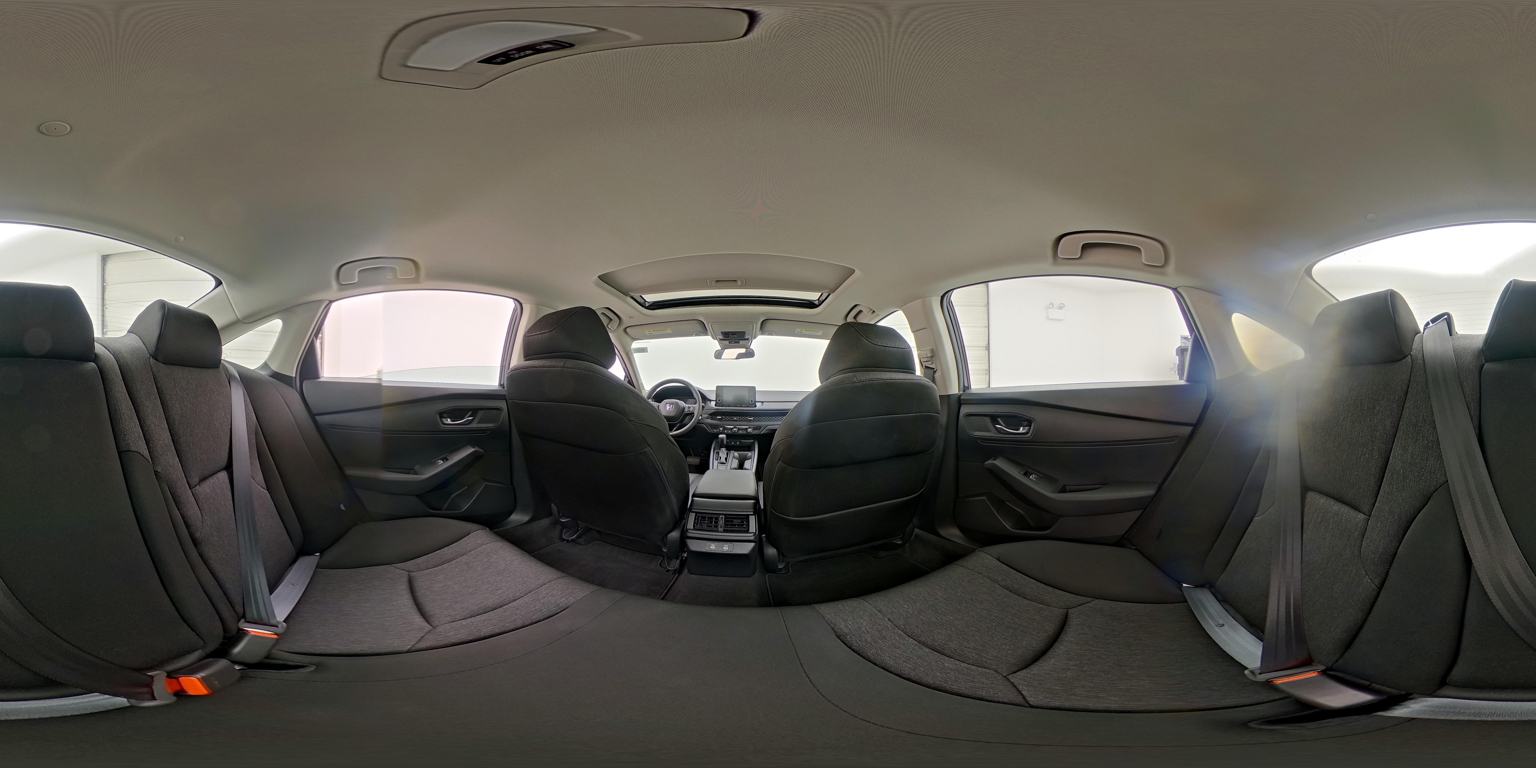 2025 Honda Accord SE - Photo 25