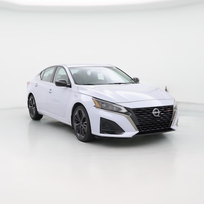 2023 Nissan Altima SR