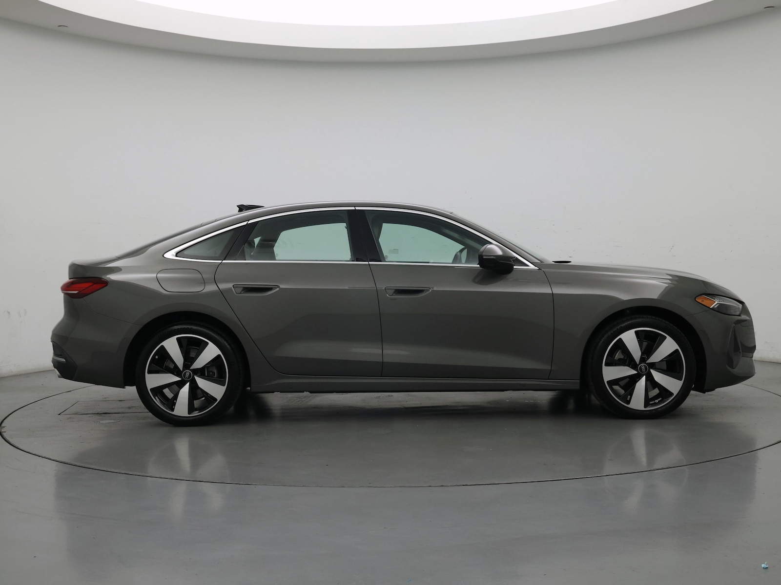 2025 Audi New A5 Premium Plus - Photo 8