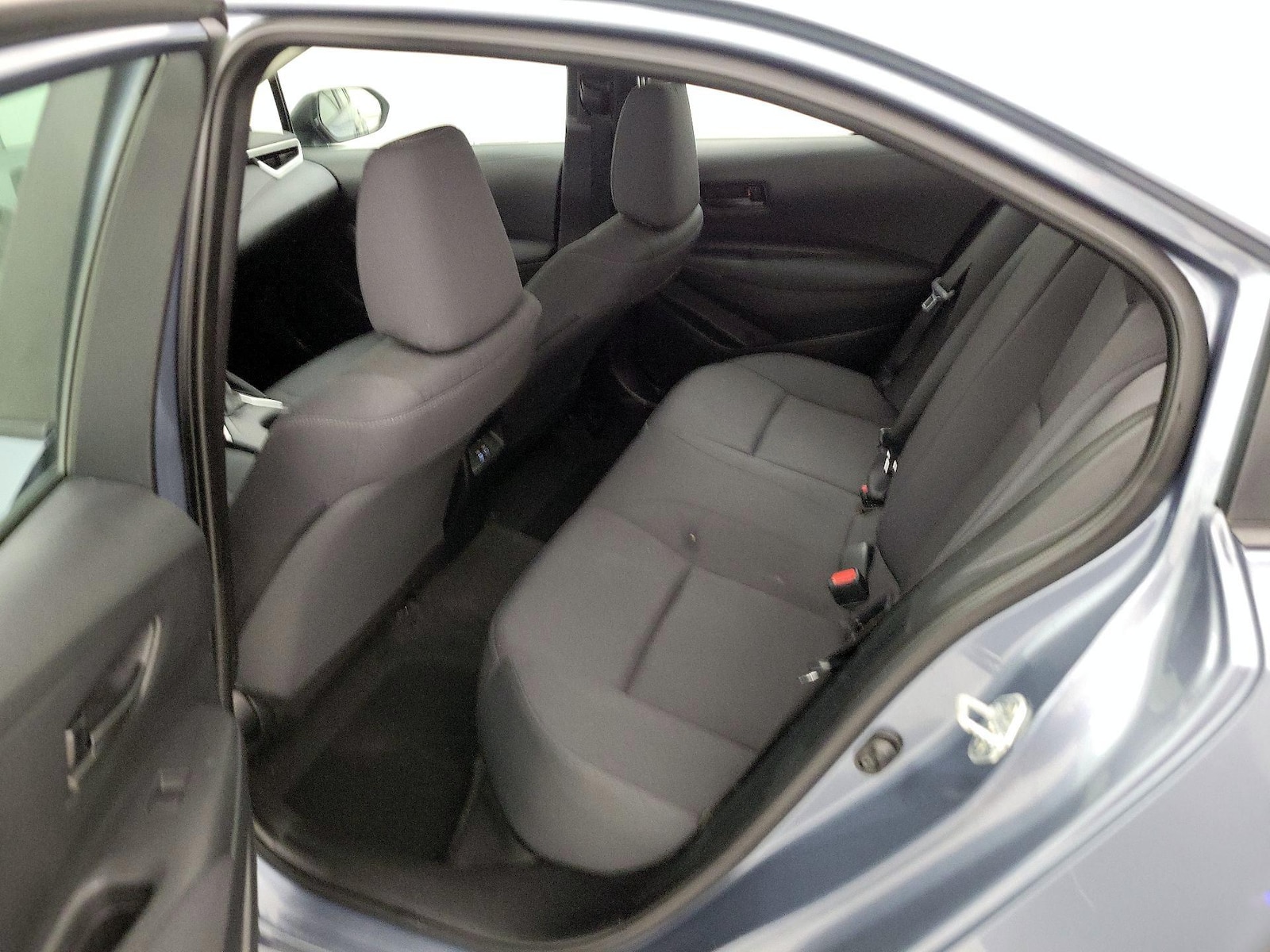 2023 Toyota Corolla LE - Photo 20