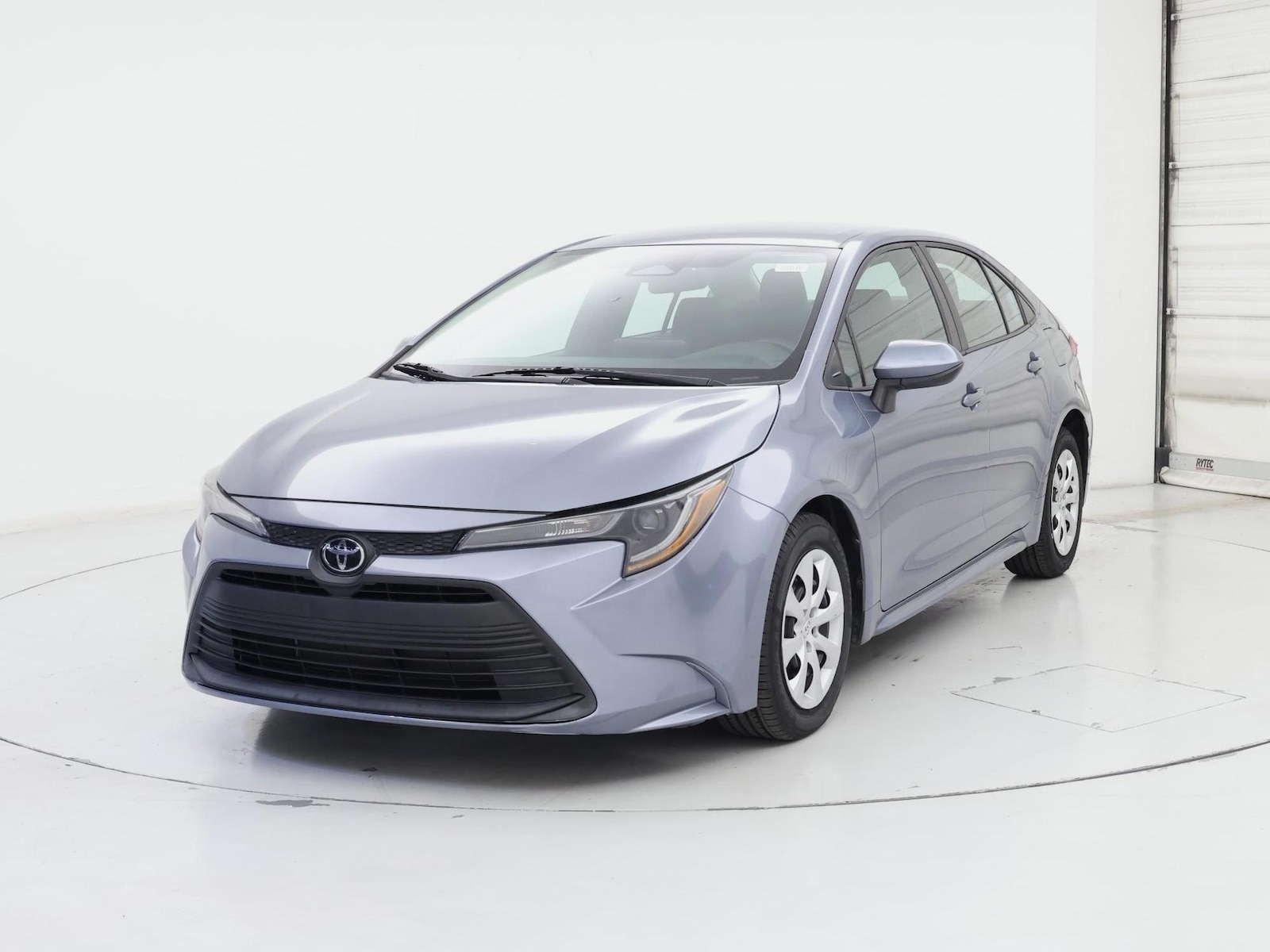 2023 Toyota Corolla LE - Photo 5
