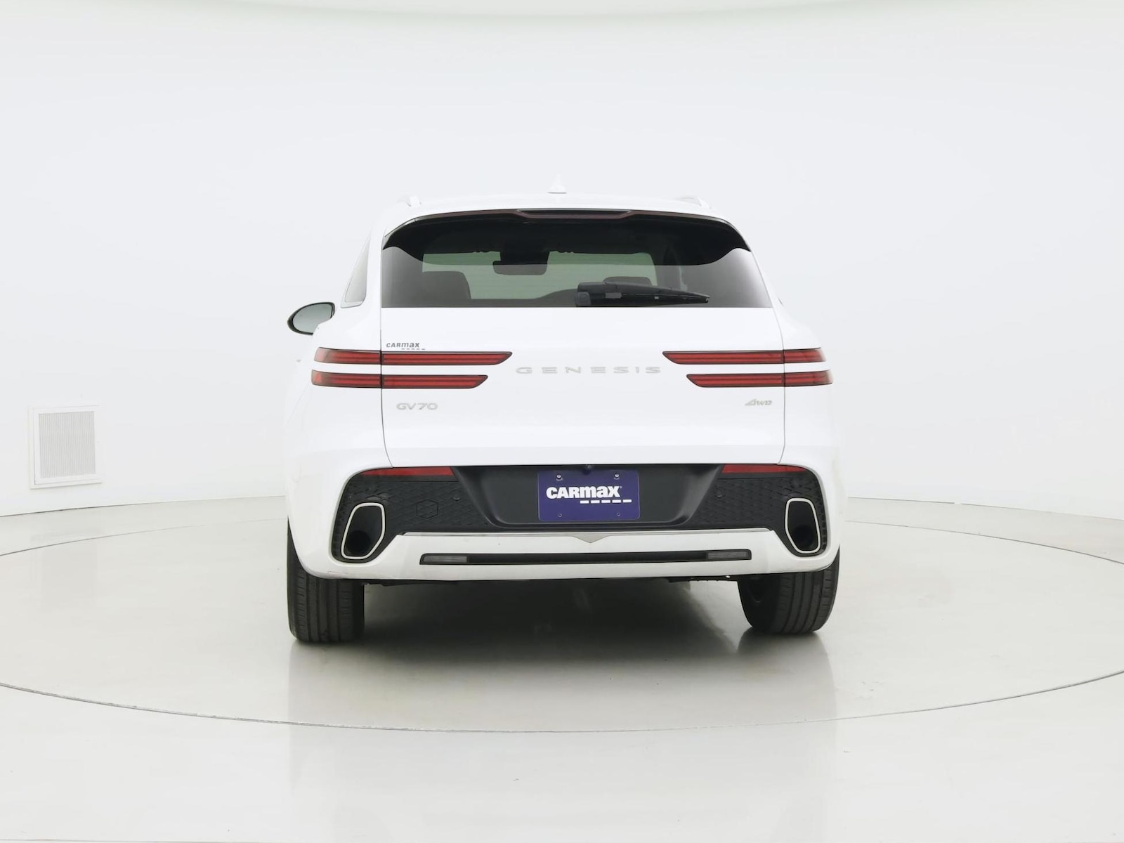 2024 GENESIS GV70 Standard - Photo 7