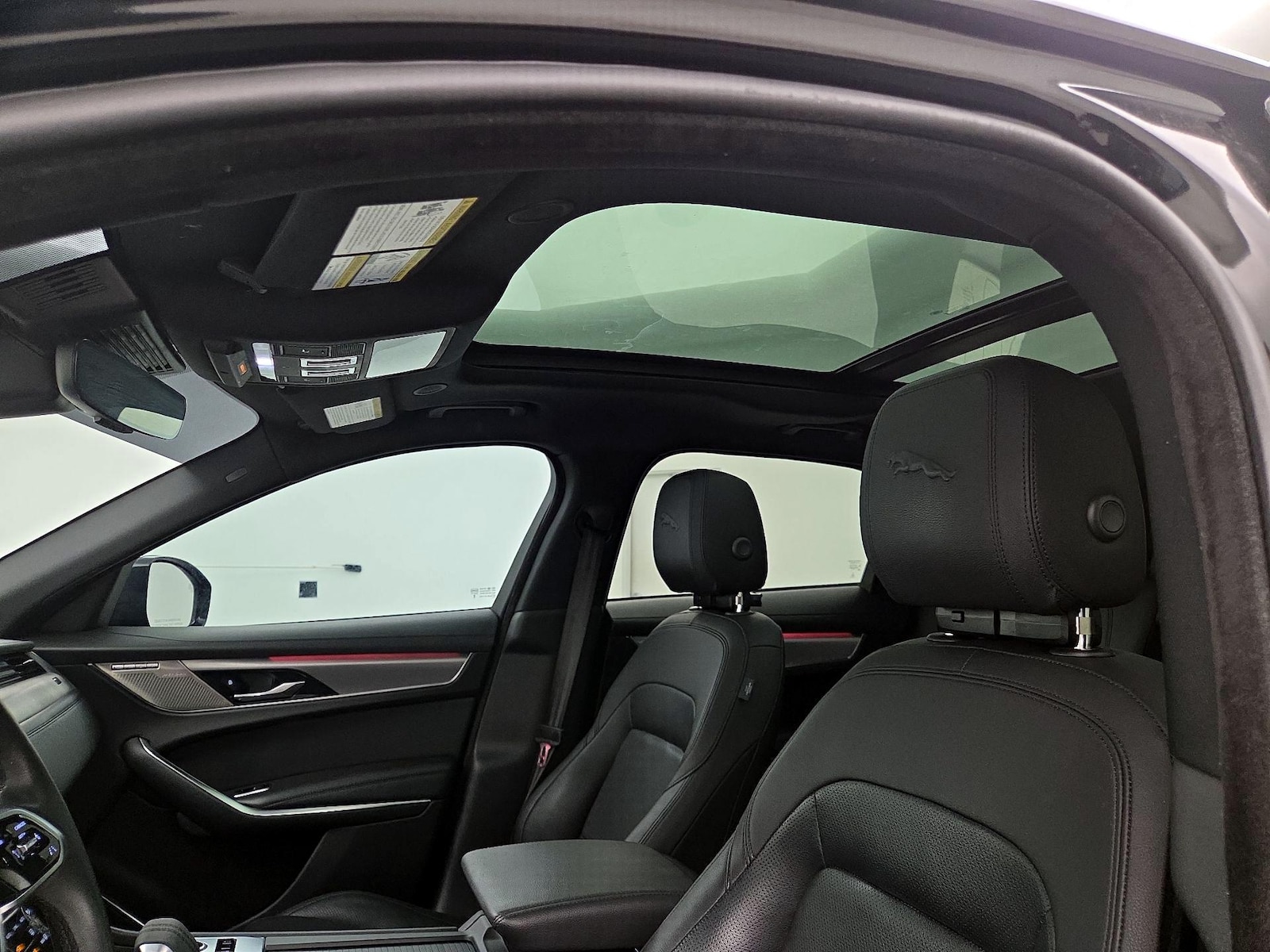 2023 Jaguar F-Pace S - Photo 21