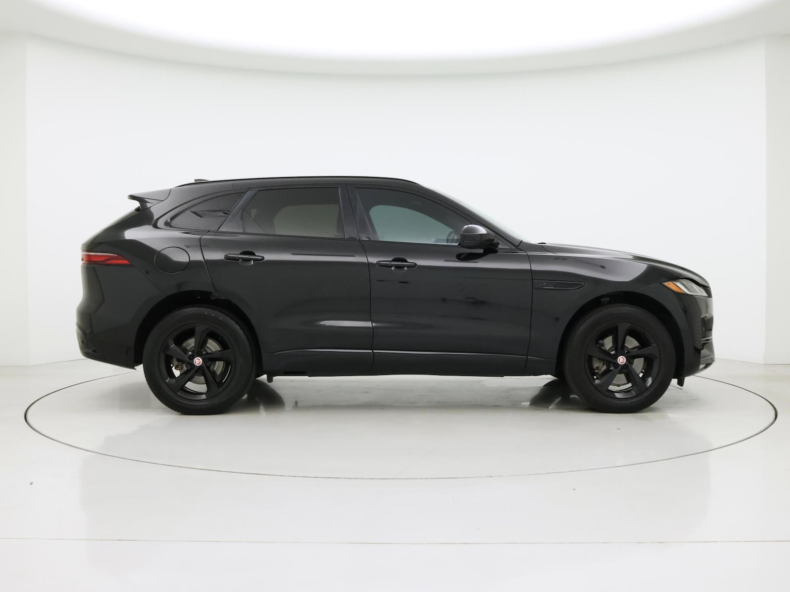 2023 Jaguar F-Pace S - Photo 8