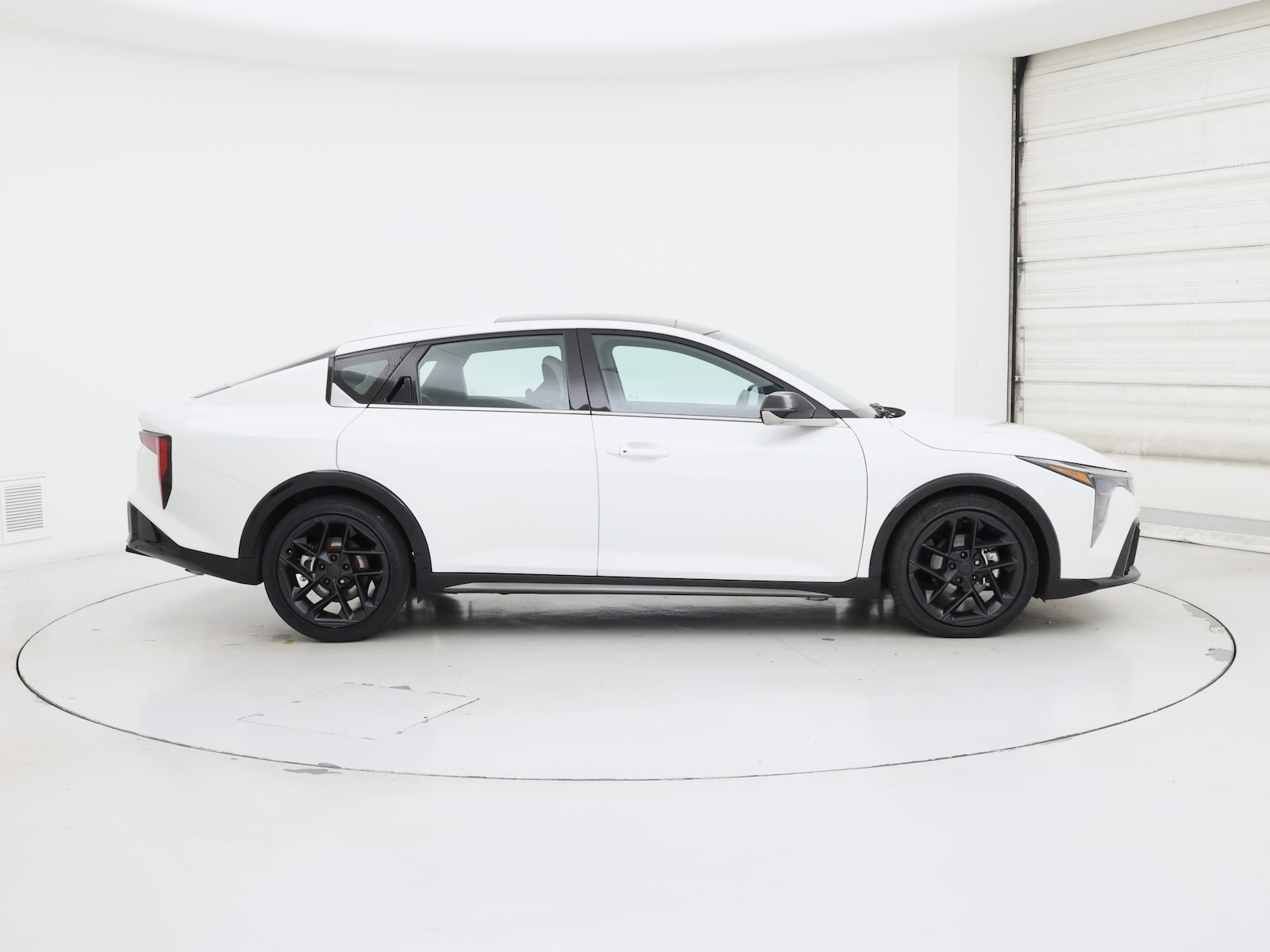 2026 Kia K4 GT-Line - Photo 8