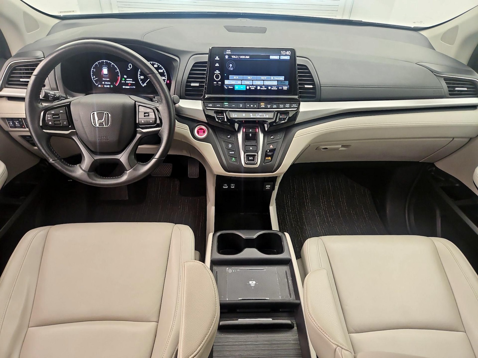 Apple CarPlay® & Android Auto™