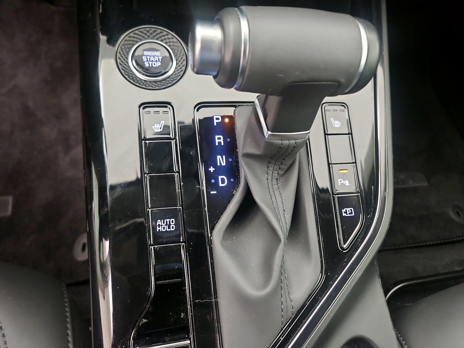 2025 Kia Niro EX - Photo 19