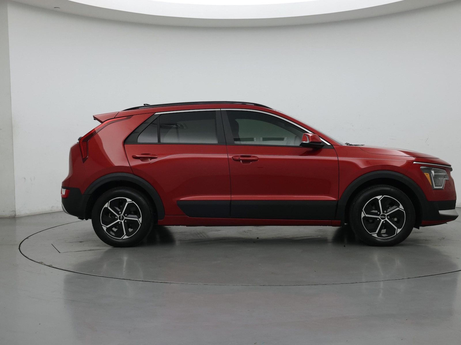 2025 Kia Niro EX - Photo 8