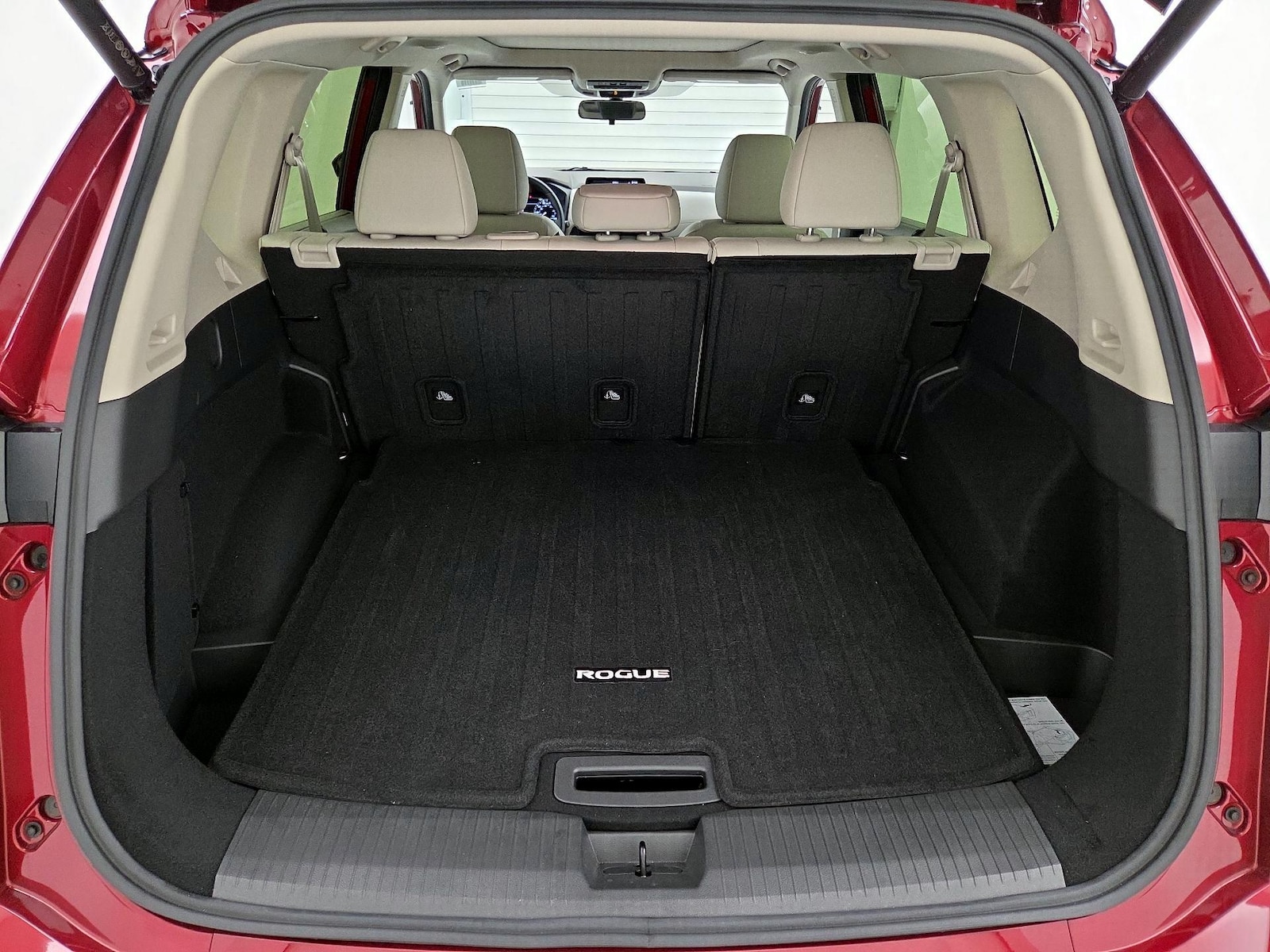 2025 Nissan Rogue SV - Photo 22