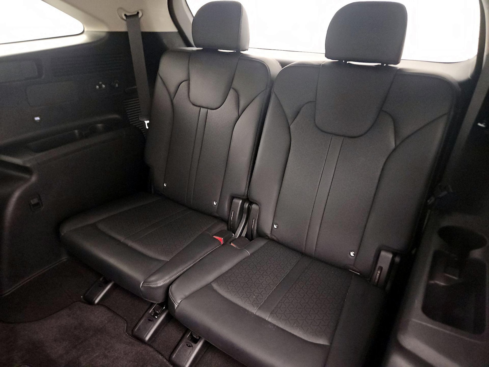 2023 Kia Sorento EX Hybrid - Photo 22
