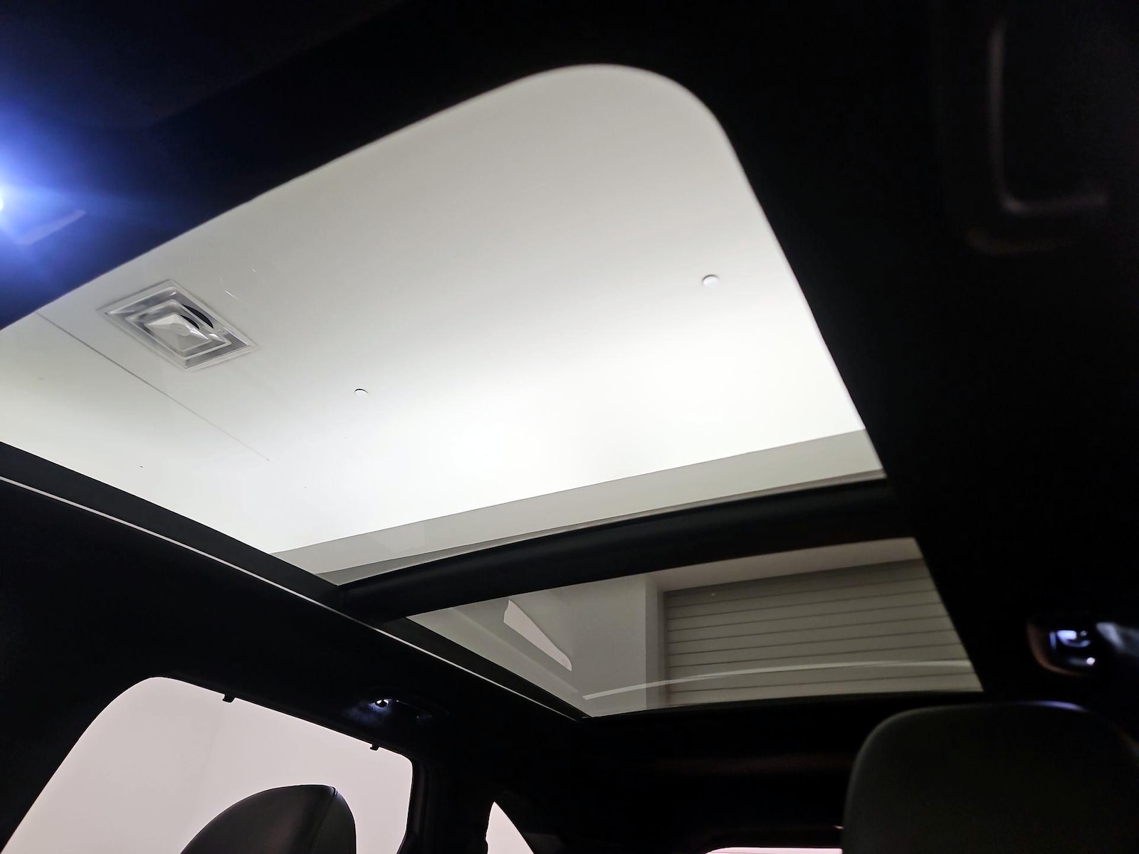 Panoramic Sunroof