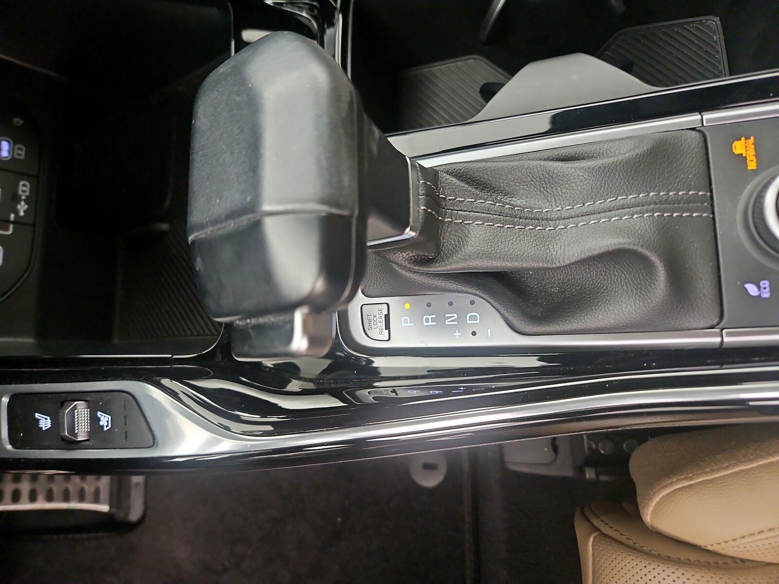 2024 Kia Sorento X-Line SX Prestige, photo 18