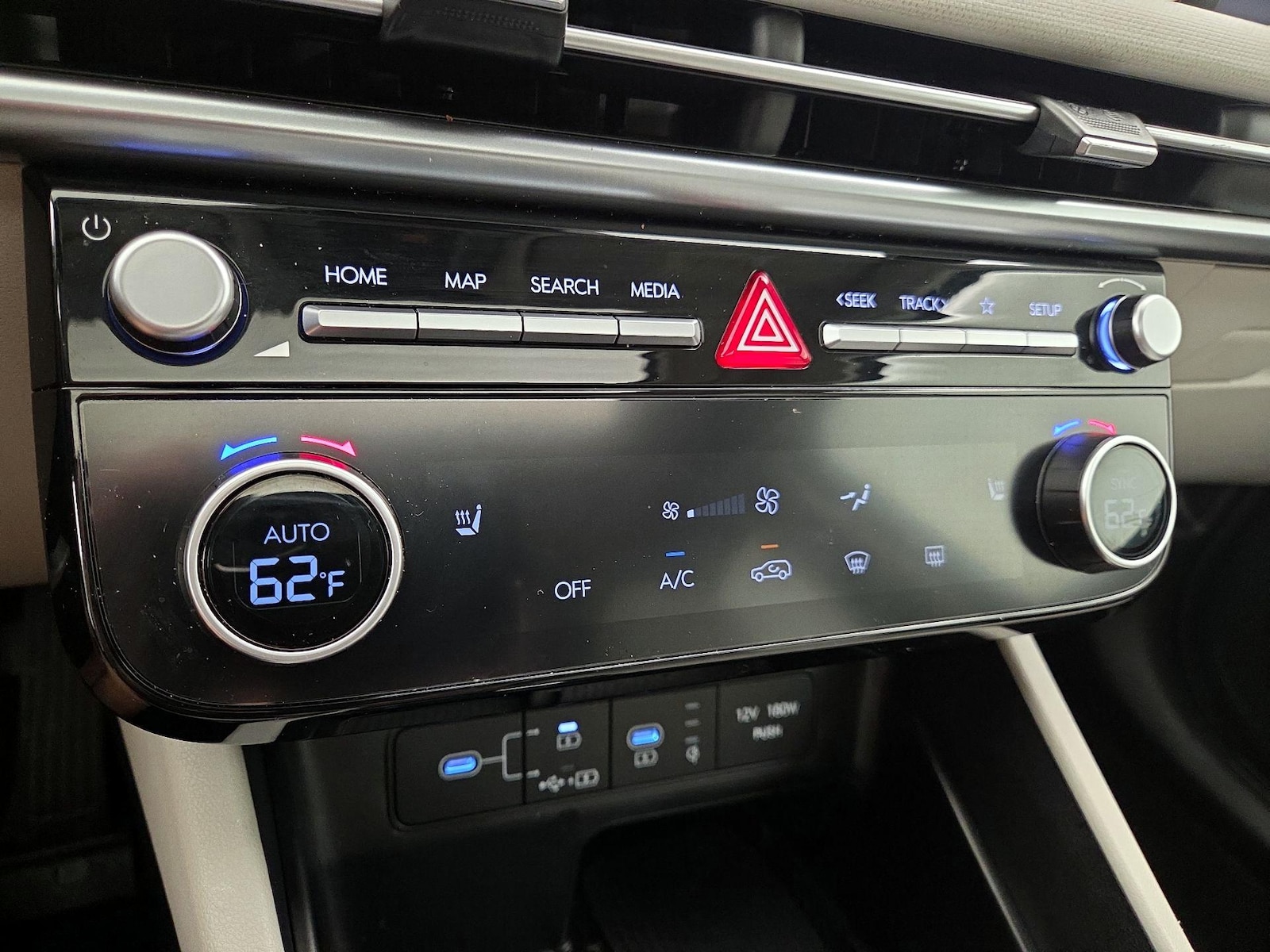 2025 Hyundai Tucson SEL Convenience - Photo 18