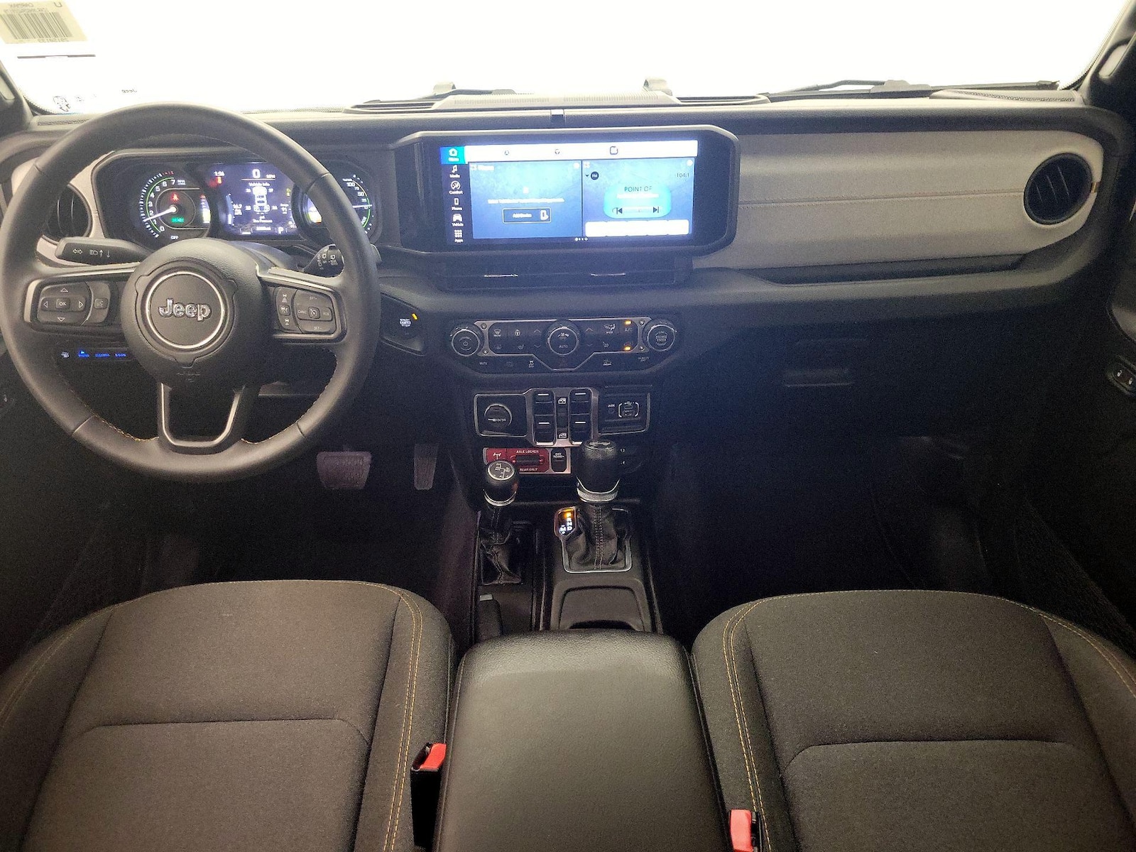 Apple CarPlay® & Android Auto™