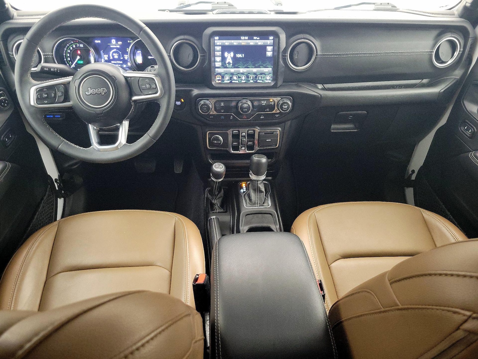 Apple CarPlay® & Android Auto™