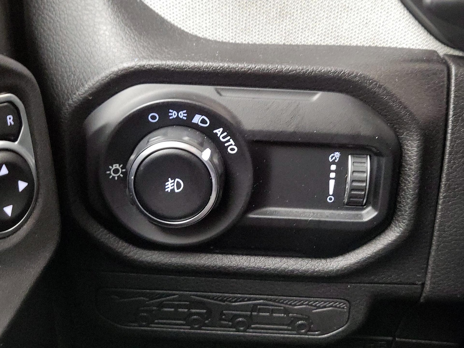 2024 Jeep Wrangler 4-Door Sport S - Photo 14