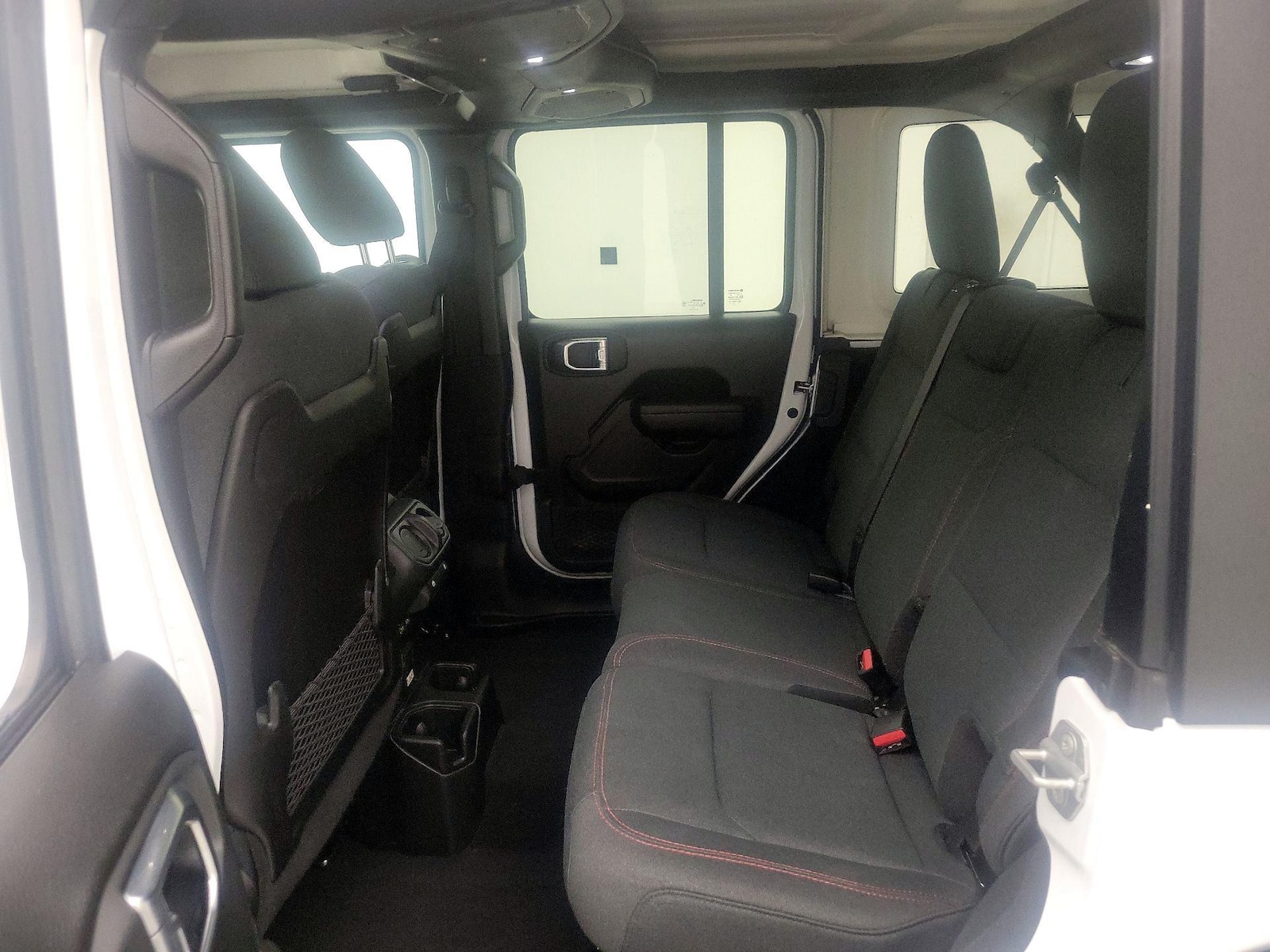 2025 Jeep Wrangler 4-Door Rubicon - Photo 20