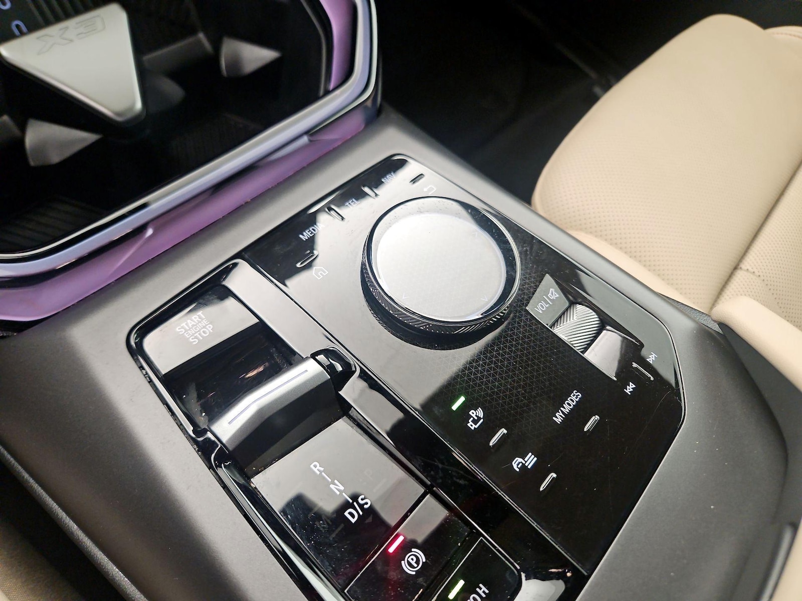 2026 BMW X3 30 - Photo 17