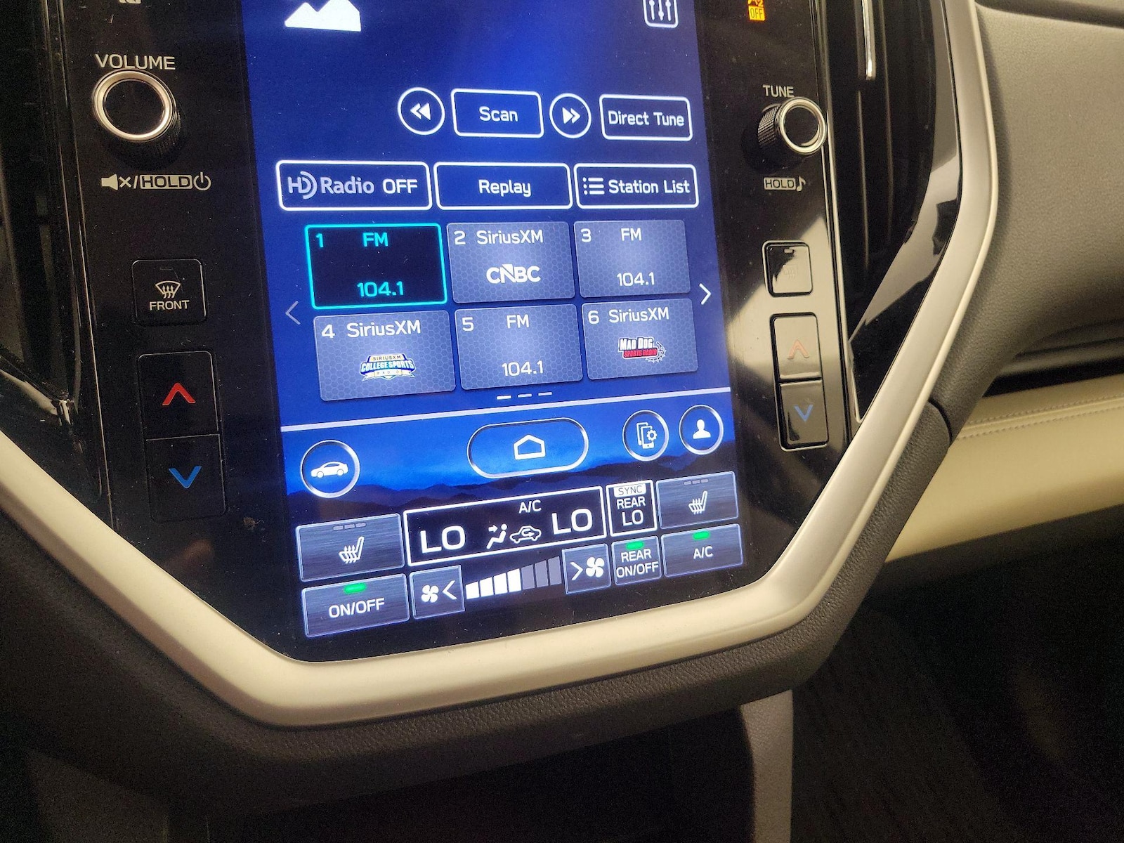 2023 Subaru Ascent Limited - Photo 17