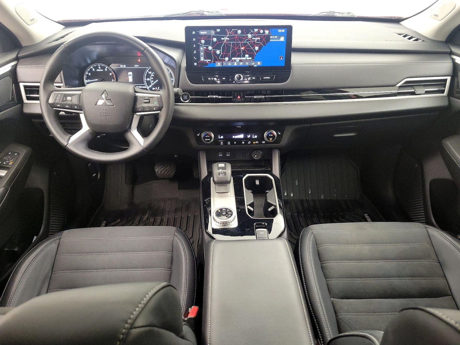2025 Mitsubishi Outlander SE - Photo 10