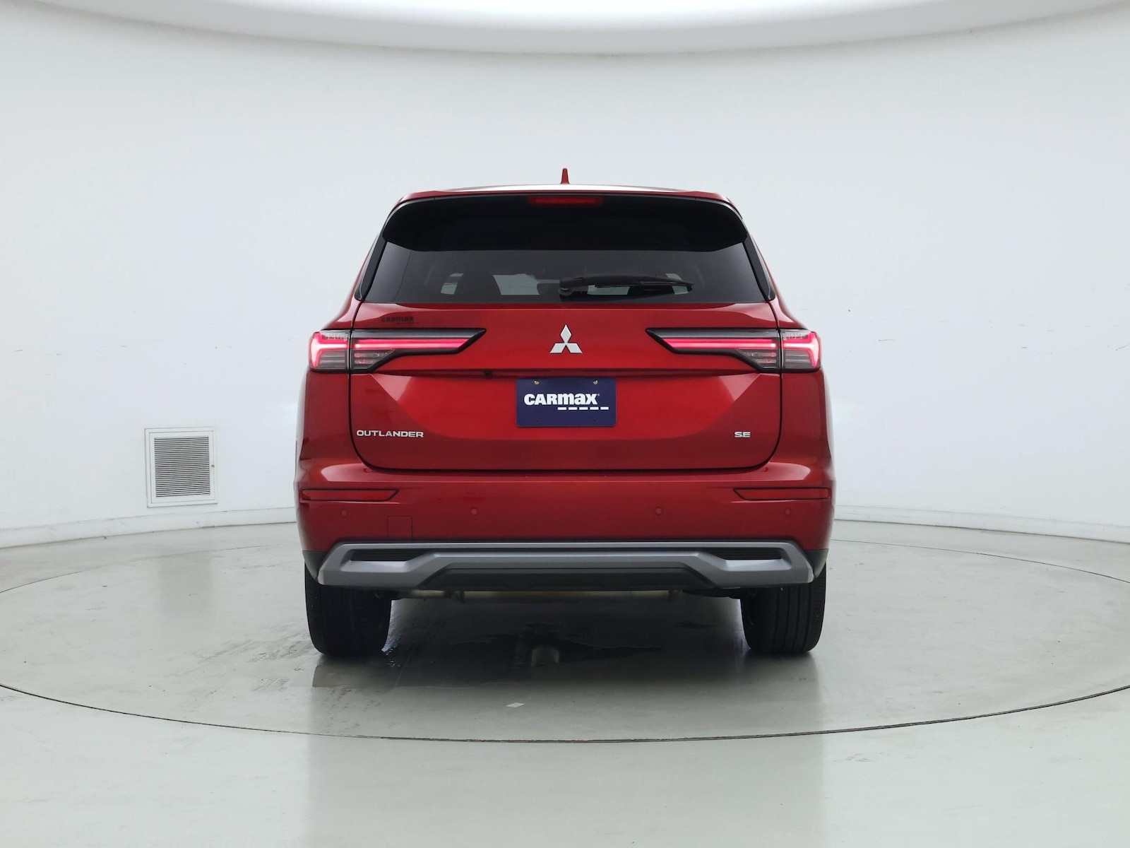 2025 Mitsubishi Outlander SE - Photo 7
