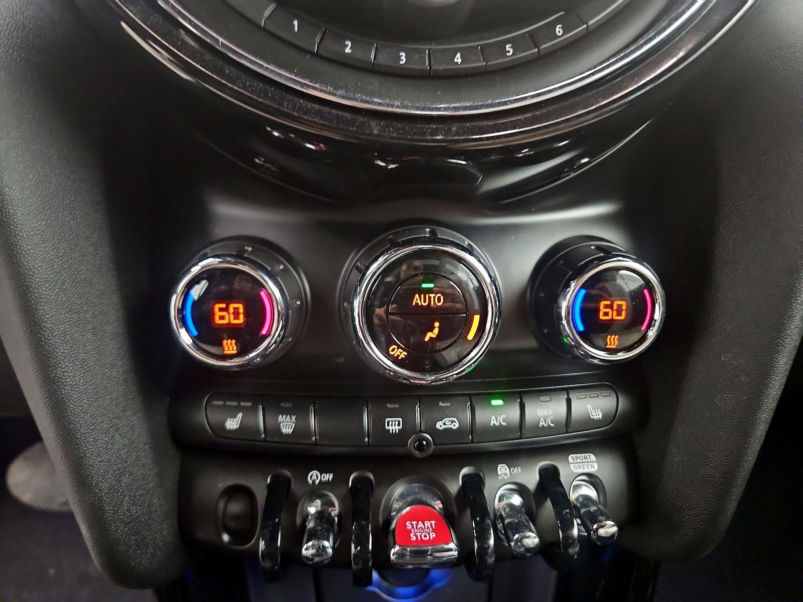 2021 MINI Convertible S - Photo 17