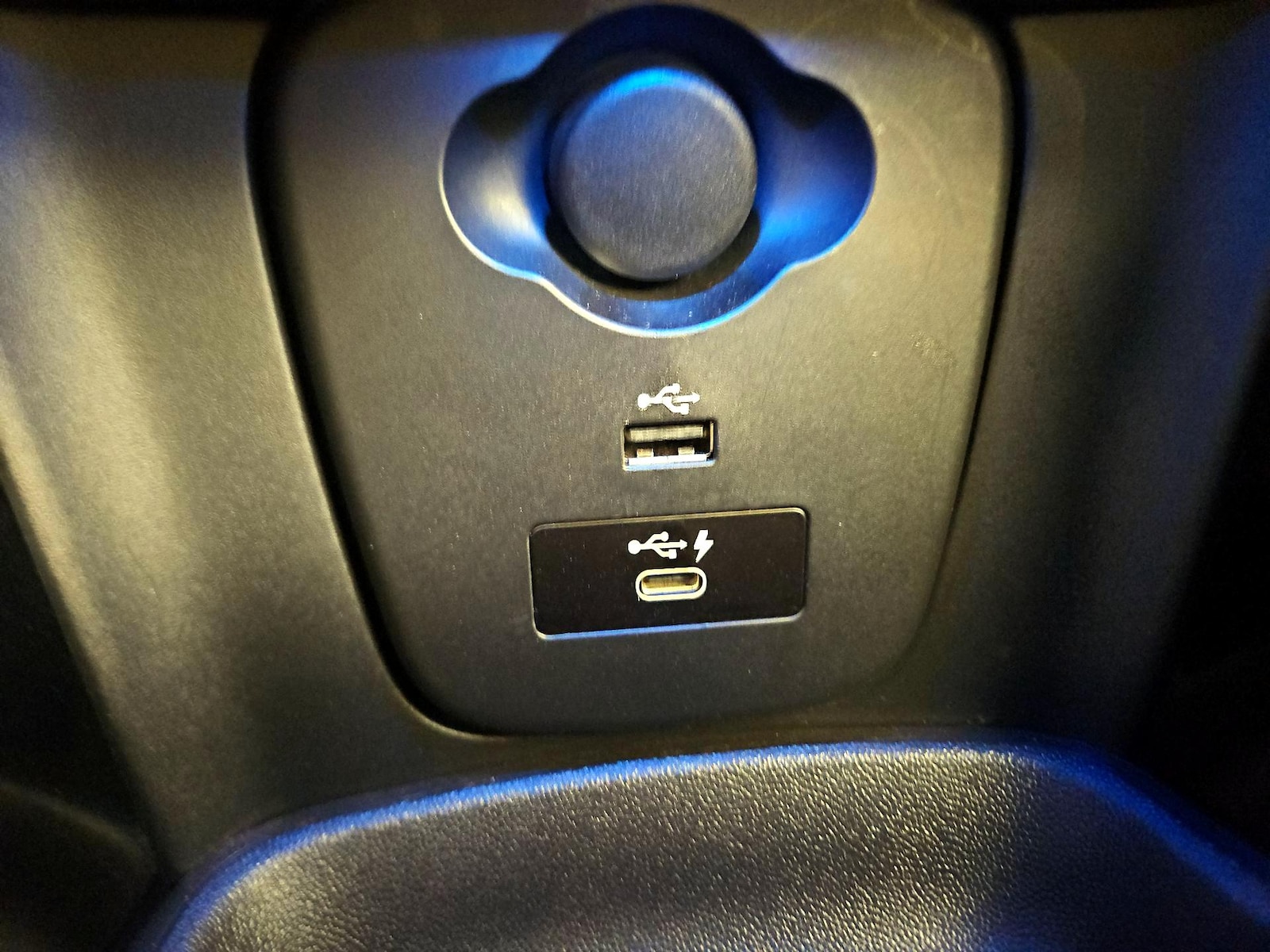 2021 MINI Convertible S - Photo 19